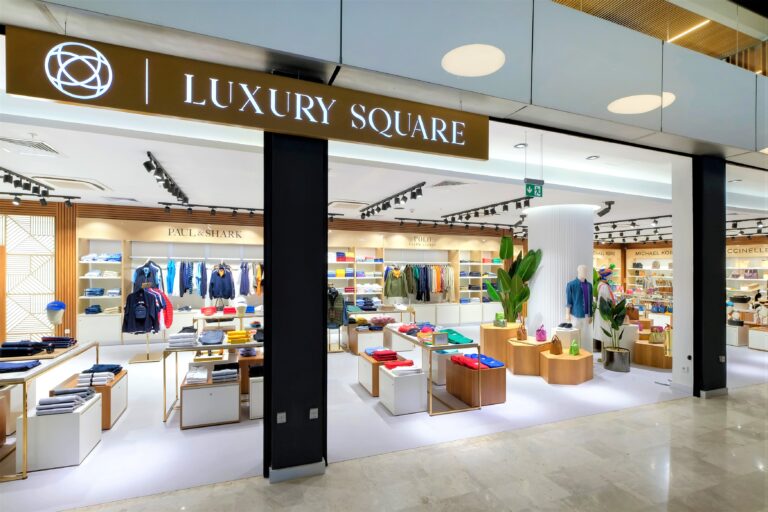 Luxury Square